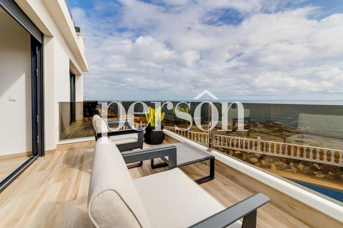 Properties for sale and rent in Spain photo 2