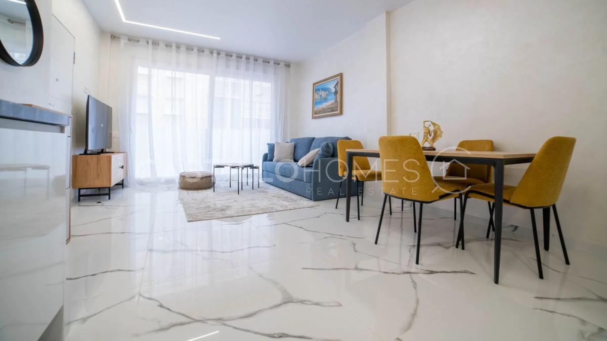 Venta de piso en Avenida de la Purisima, 5, Torrevieja
photo 2