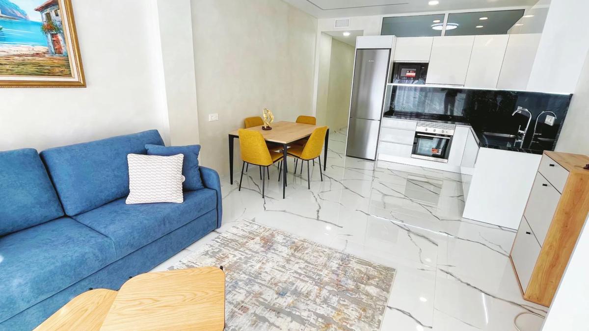 Venta de piso en Avenida de la Purisima, 5, Torrevieja
photo 2
