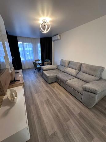 Venta de piso en Calle Virgen de la Paloma, 22, Torrevieja
thumbnail 2