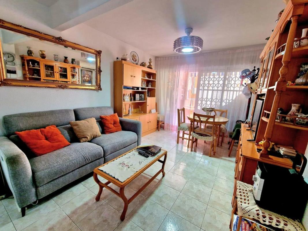 Venta de piso en Calle Gumersindo, Torrevieja
 photo 4