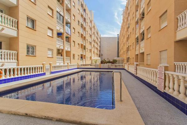 Продажа квартиры на Calle la Loma, Торревьеха
 photo 1