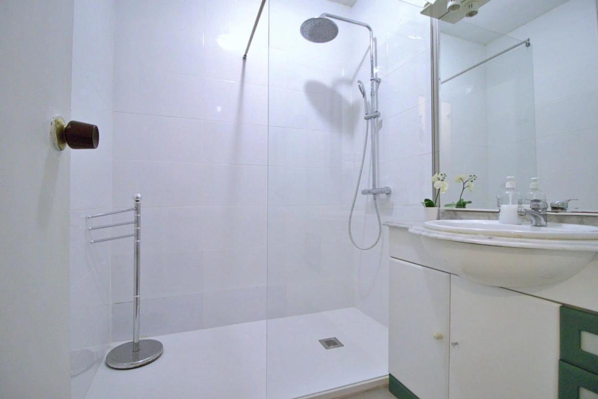 Sale of apartment in Barrio Avenida Habaneras - Curva de Palangre, Torrevieja
photo 2