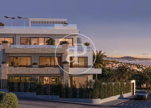 Квартира на продажу на Calle Torre la Sal, 1, Эстепона photo 1