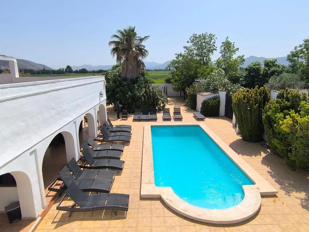 Properties for sale and rent in Spain photo 4