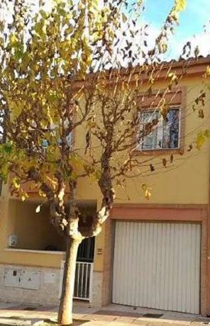 Chalet adosado en calle Juan Carlos i photo 2