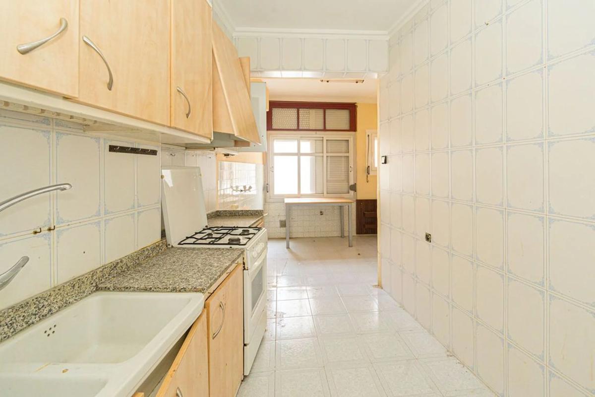 Sale of apartment in Calle de Cánovas del Castillo, Villena
 photo 2