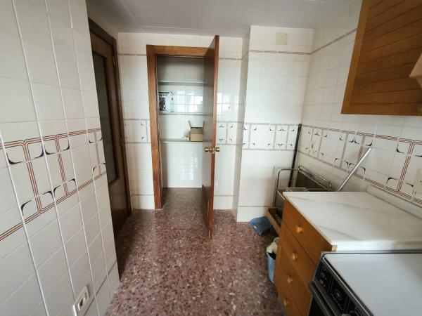 Apartment for sale in Calle de la Corredera, Villena photo 1