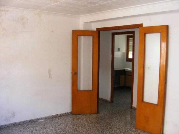 Квартира на продажу на  Calle San Isidro, Вильена photo 3