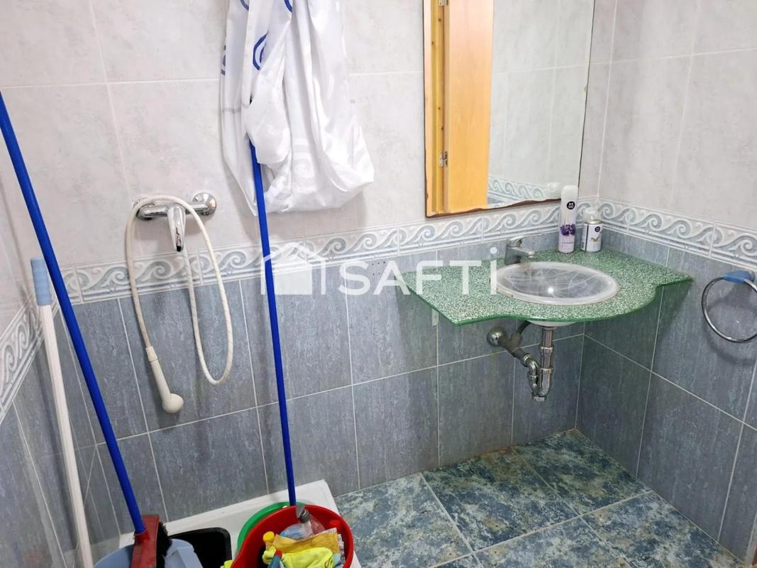 Properties for sale and rent in Spain photo 3