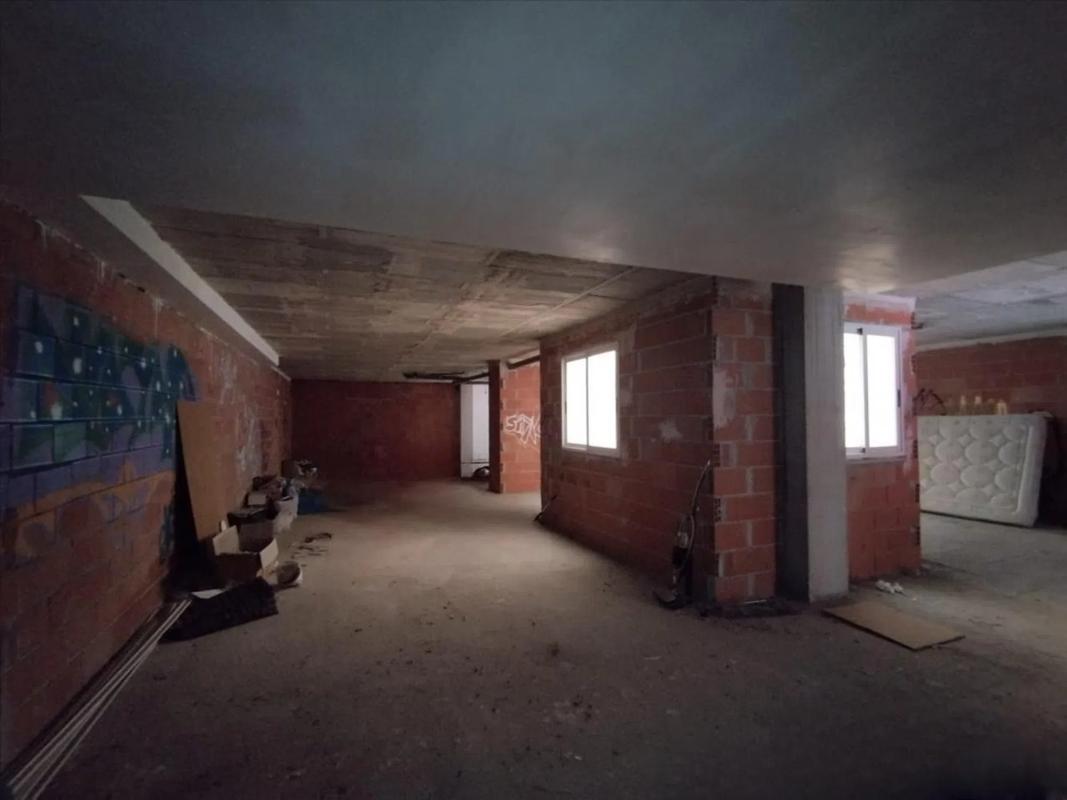 Properties for sale and rent in Spain photo 4