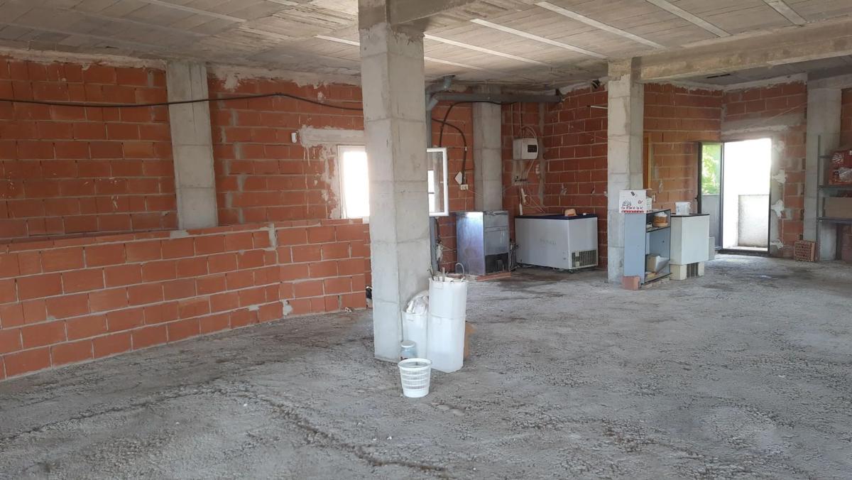 Properties for sale and rent in Spain photo 5