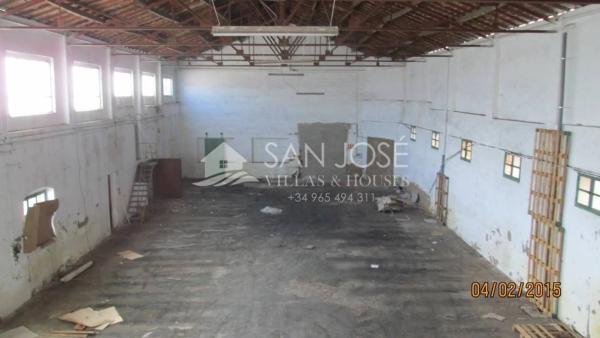 Nave en Las Virtudes photo 1