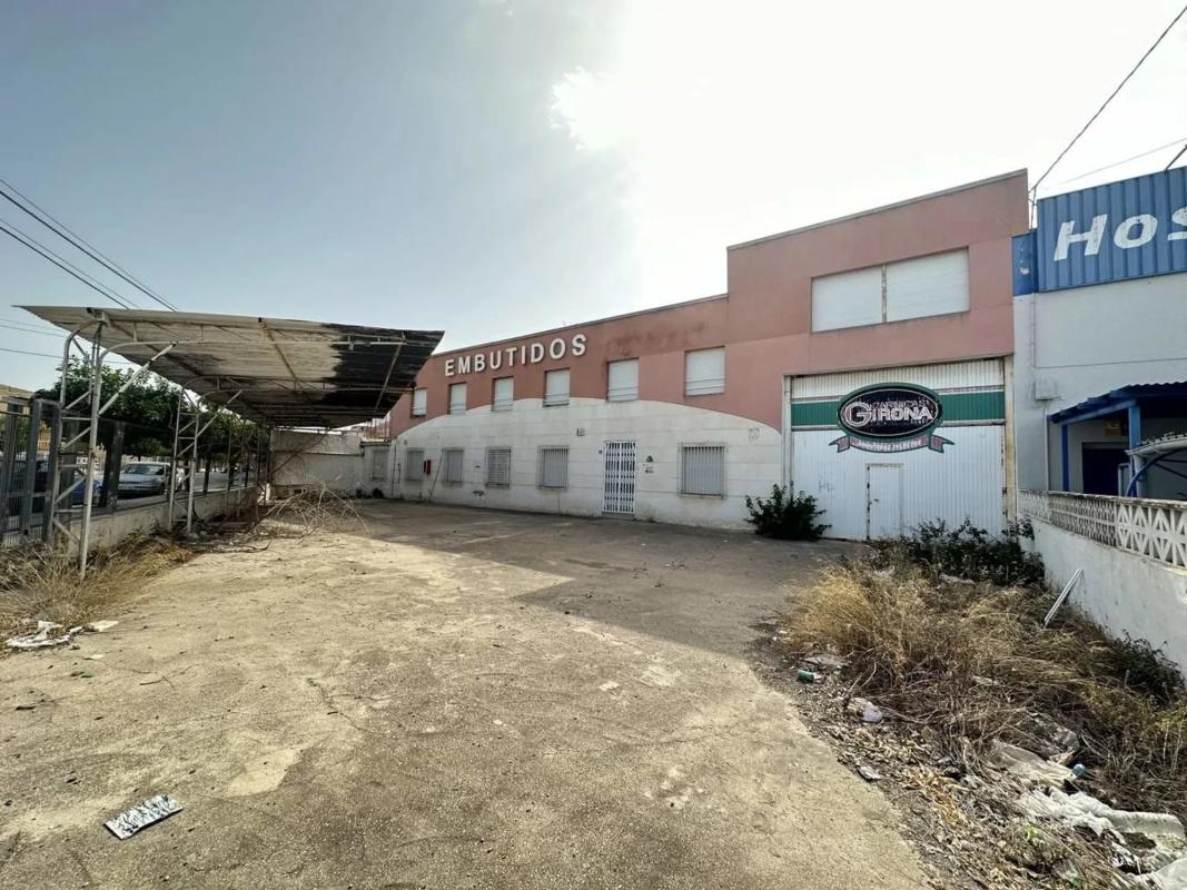 Propiedades en venta y alquiler en España photo 3