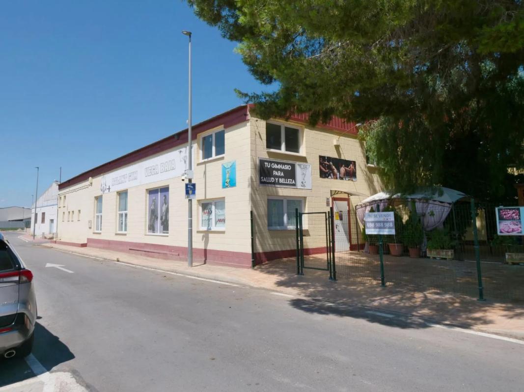 Properties for sale and rent in Spain photo 1