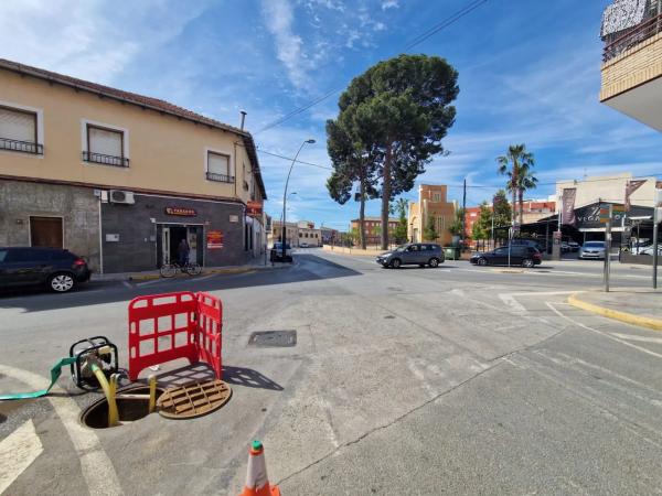 Local en calle Amparo Quiles, 31 thumbnail 2