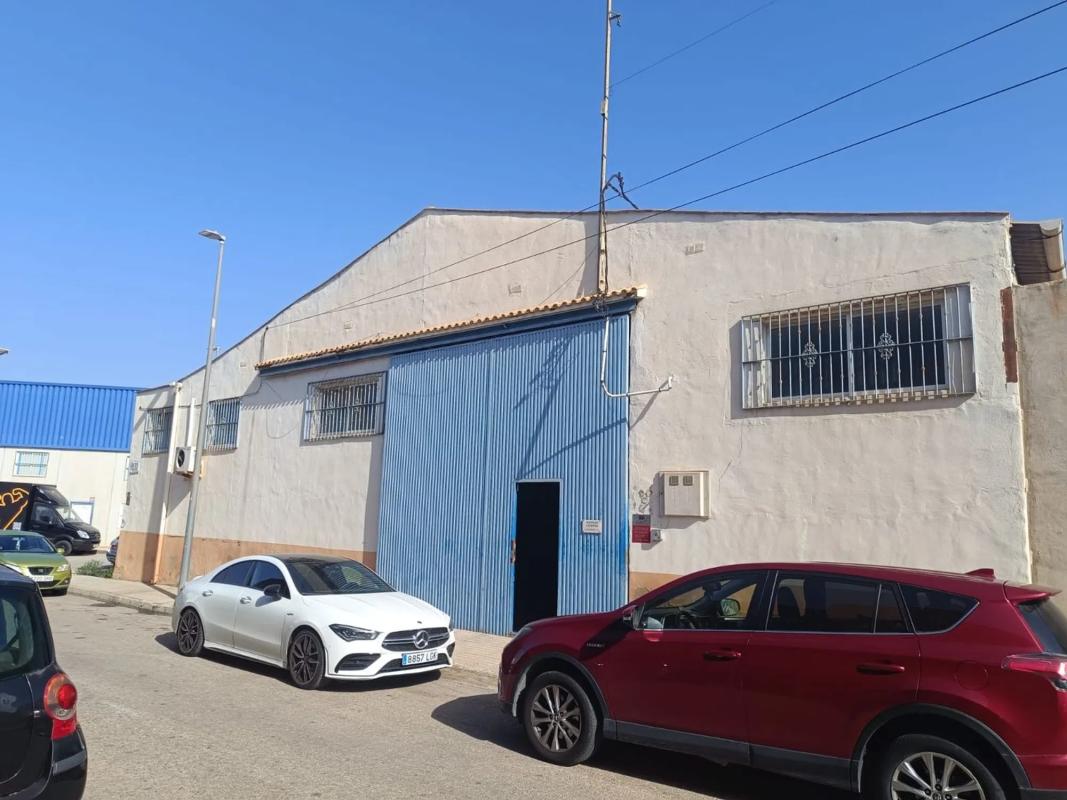 Properties for sale and rent in Spain photo 5