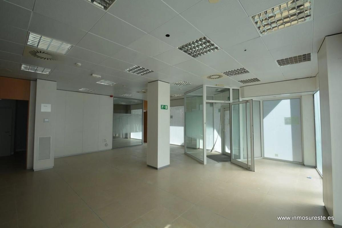 Недвижимость на продажу и в аренду в Испании photo 1