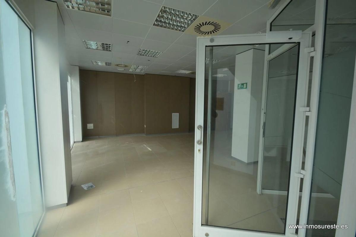 Недвижимость на продажу и в аренду в Испании photo 2