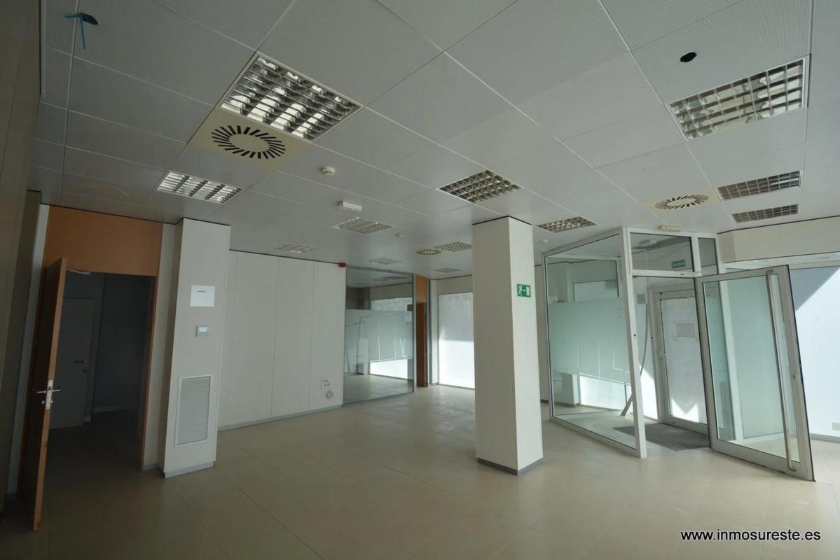 Недвижимость на продажу и в аренду в Испании photo 3