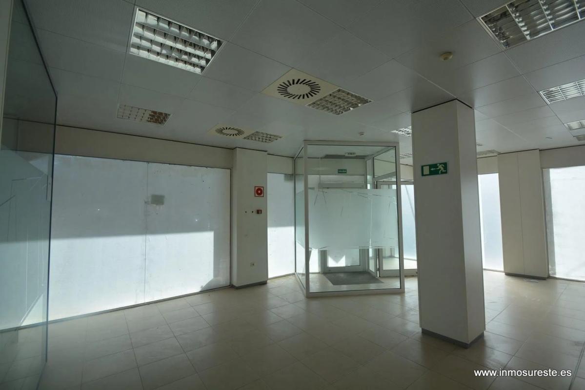 Недвижимость на продажу и в аренду в Испании photo 5