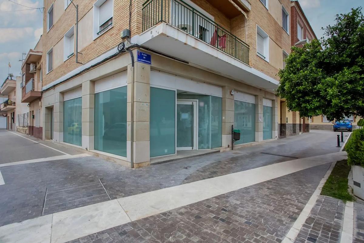 Propiedades en venta y alquiler en España photo 4