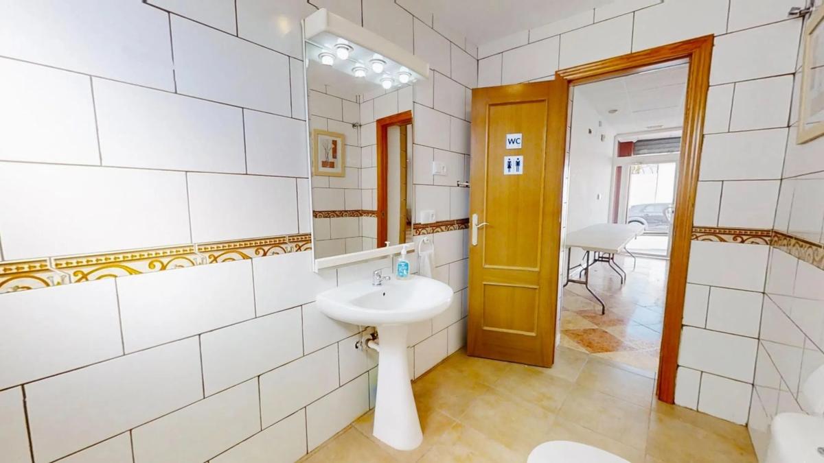 Properties for sale and rent in Spain photo 1