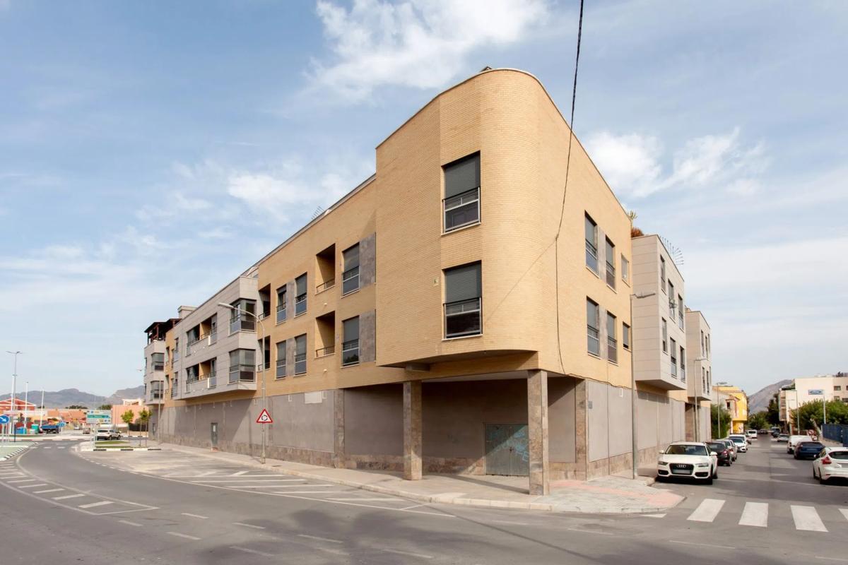 Propiedades en venta y alquiler en España photo 5