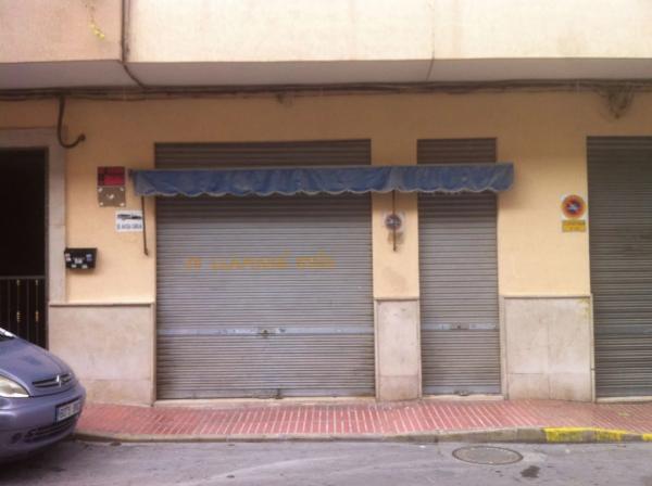 Local en calle poeta francisco salinas garc, 1 photo 1