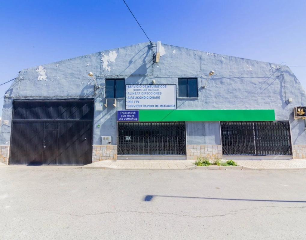 Недвижимость на продажу и в аренду в Испании photo 1