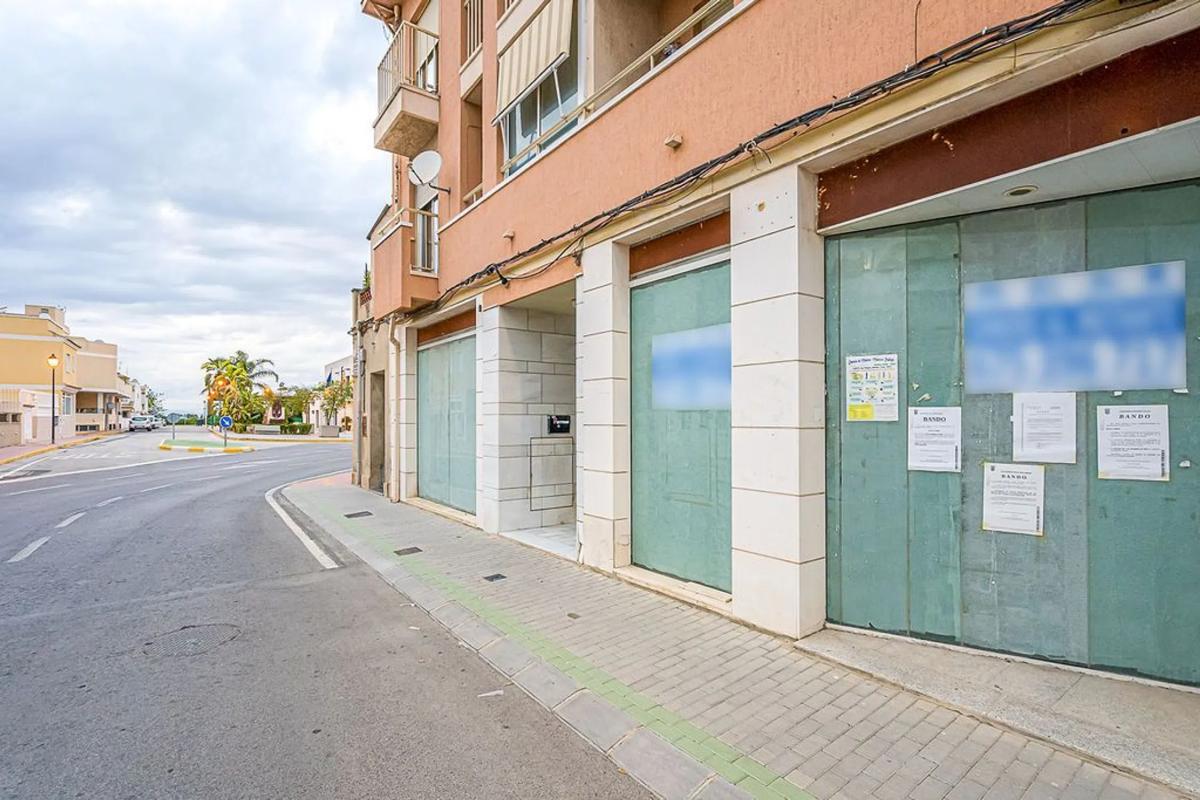 Properties for sale and rent in Spain photo 2