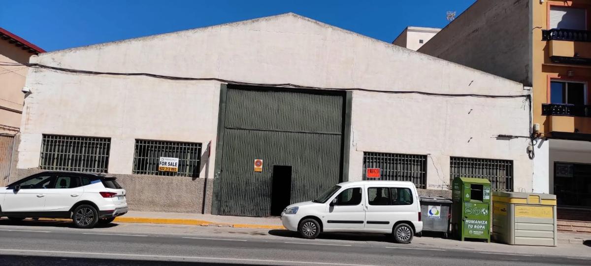 Propiedades en venta y alquiler en España photo 2