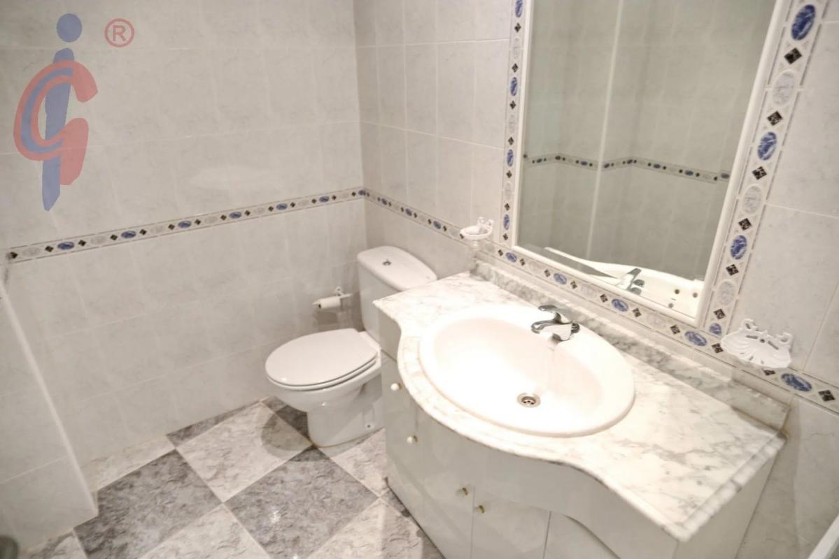 Propiedades en venta y alquiler en España photo 3