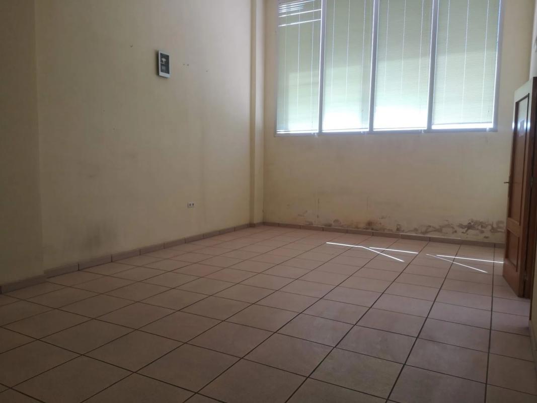 Propiedades en venta y alquiler en España photo 2