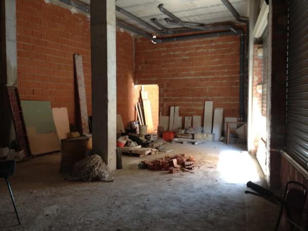 Local en Los Montesinos thumbnail 2