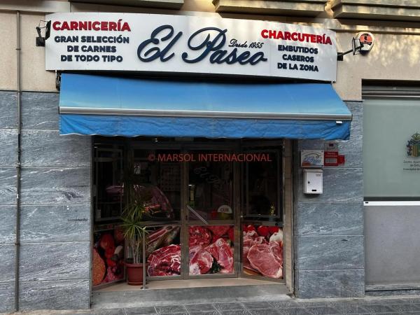 Local en calle El Paseo thumbnail 1