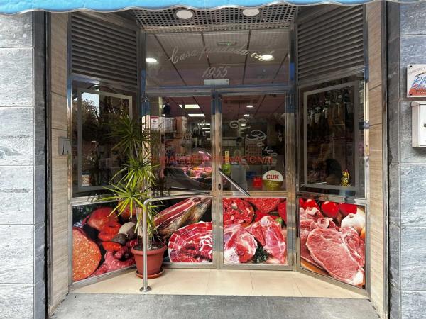 Local en calle El Paseo photo 4