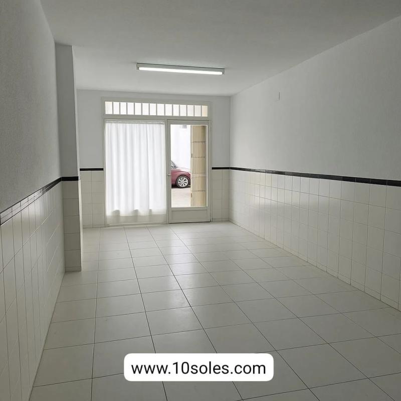 Недвижимость на продажу и в аренду в Испании photo 2