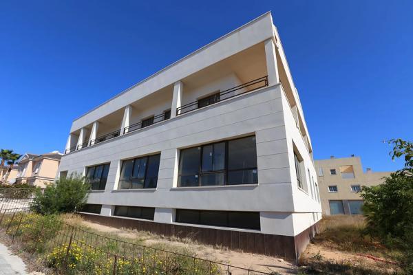Local en Barrio La Zenia photo 1