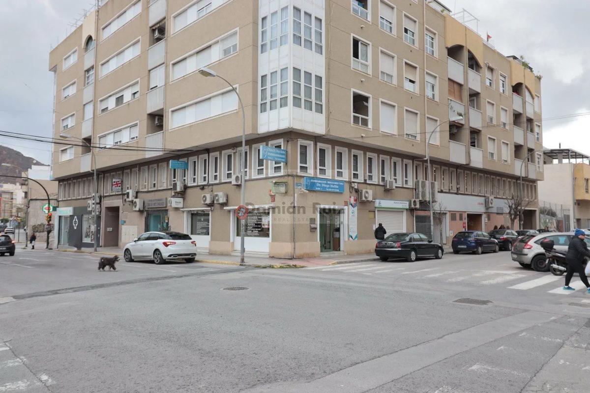 Propiedades en venta y alquiler en España photo 2
