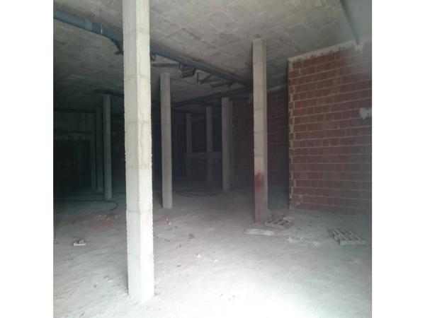 Local en calle las Escuelas photo 4