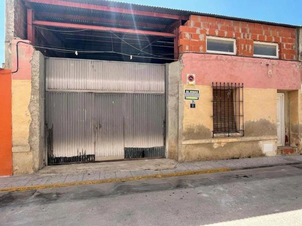Nave en calle Acuario photo
