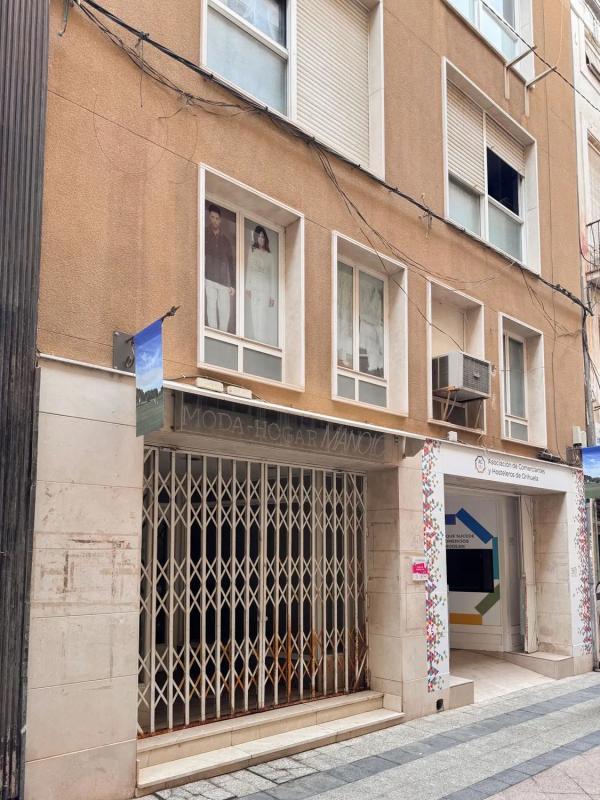 Propiedades en venta y alquiler en España photo 2