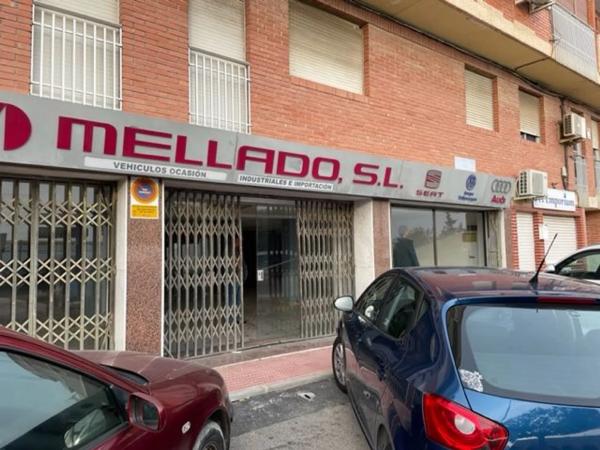 Local en calle Diecinueve de Abril, 61 photo 1