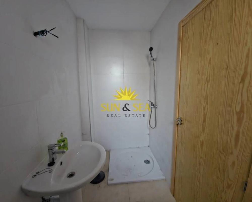 Propiedades en venta y alquiler en España photo 1