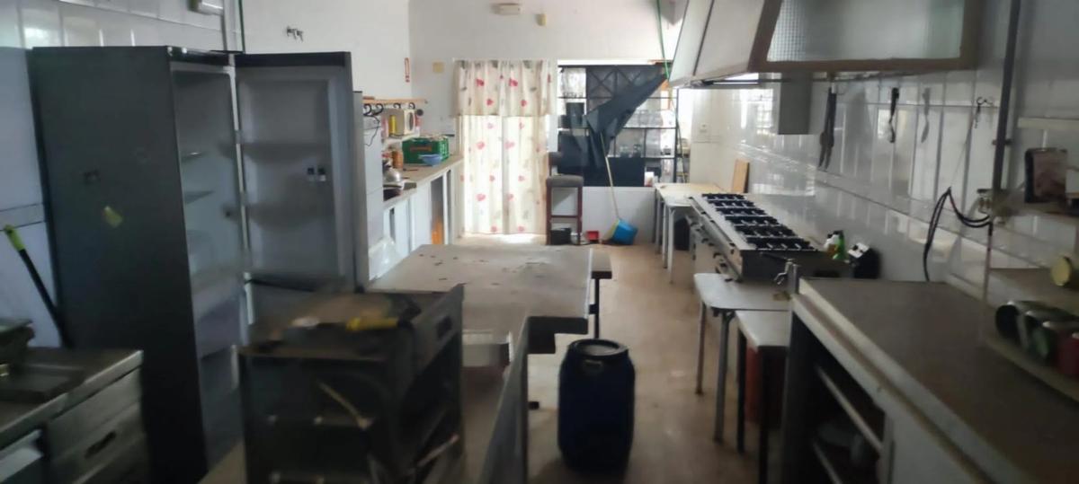 Properties for sale and rent in Spain photo 2
