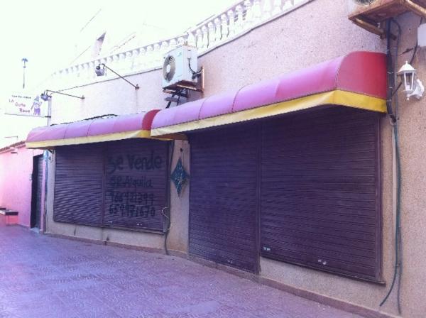 Local en avenida Alfredo Nobel, 100 thumbnail 1