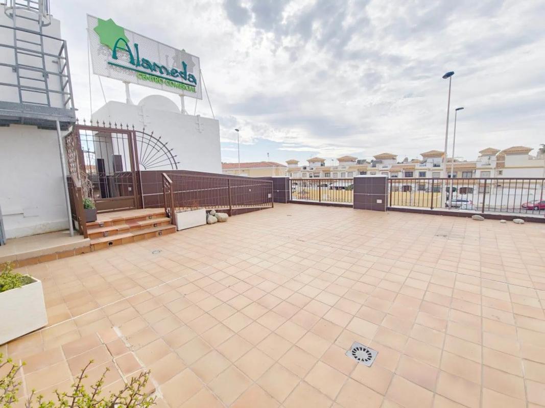 Propiedades en venta y alquiler en España photo 5