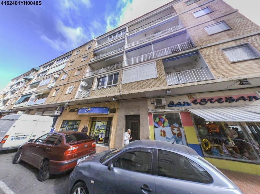 Propiedades en venta y alquiler en España photo 1