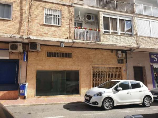 Local o nave en calle Moriones photo 2